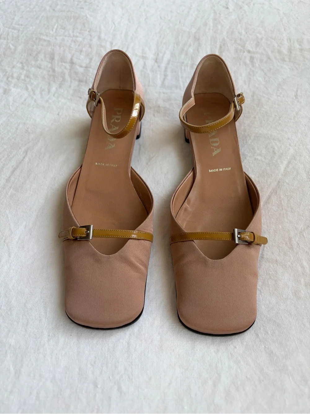 Vintage Prada Satin Buckle Patent Leather Mary Jane Sandals Flats Heels Pink Tan